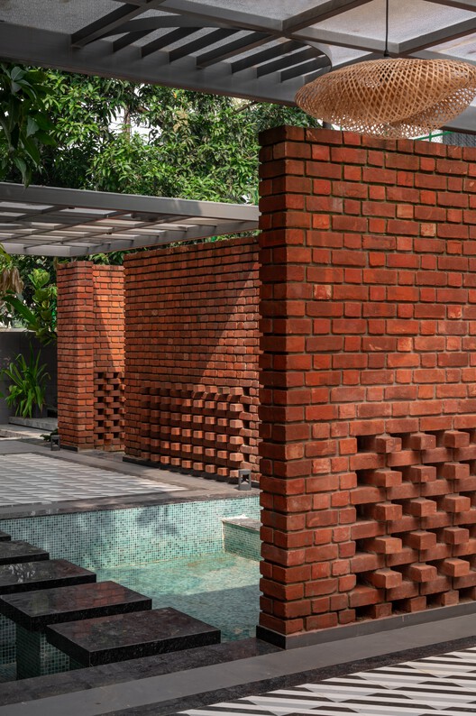 The Gorakhpur Farmhouse / W5 Architects - Exterior Photography, Brick