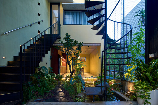 Bối Bống House / TRAN TRUNG Architects Bối Bống House / TRAN TRUNG Architects - Image 4 of 26