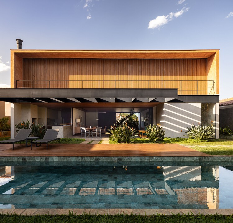 Casa Cidu / Esquadra Arquitetos - Fotografia de Exterior, Aido