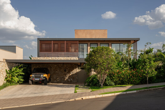 FR House / DGL Arquitetura FR House / DGL Arquitetura - Exterior Photography, Balcony