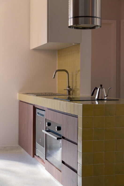 Apartamento FR / SUMA arquitetura - Fotografia de Interiores, Cozinha, Madeira, Bancada, Iluminação