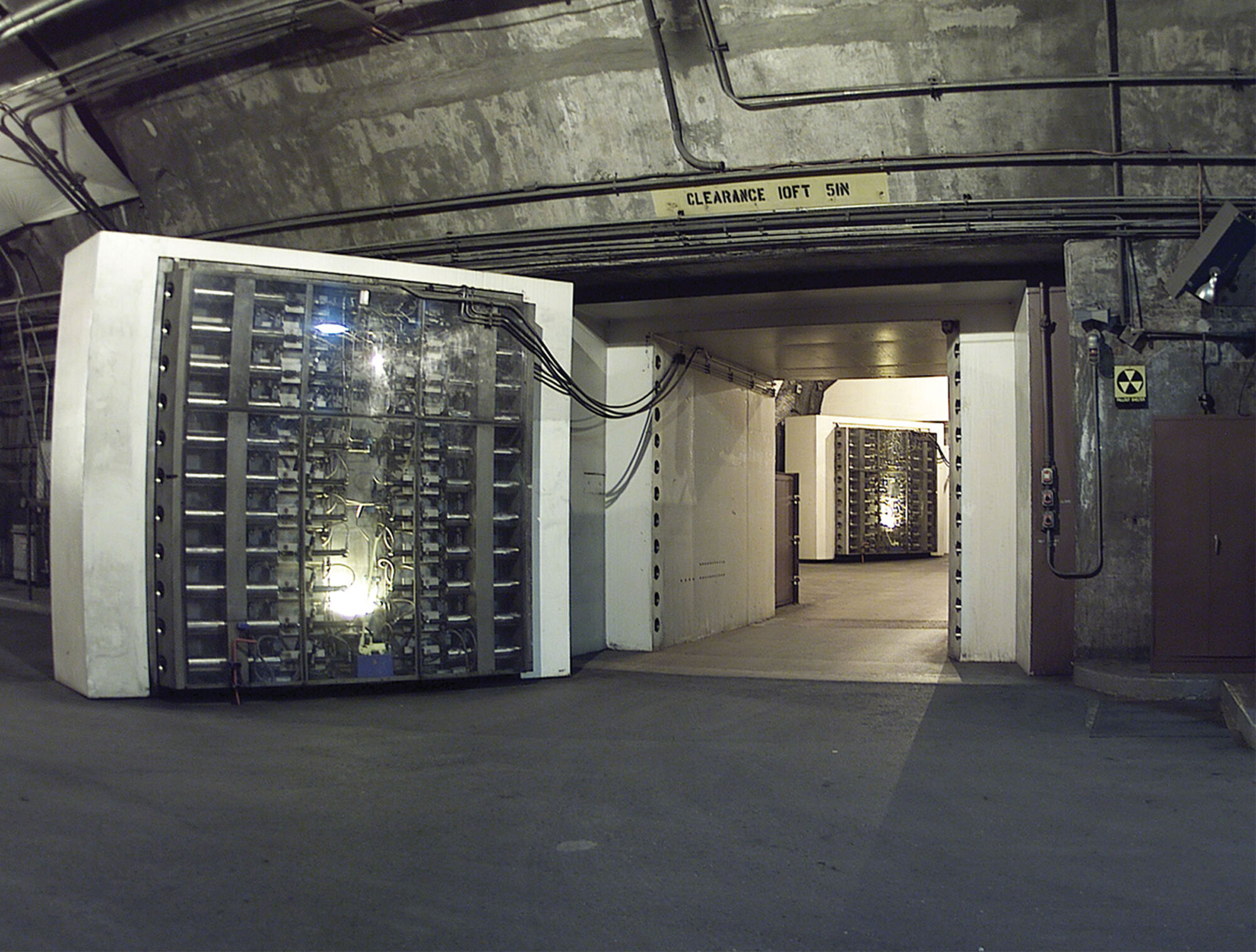 Gallery of Unearthing the Ground: Architecture and the Politics of the ...