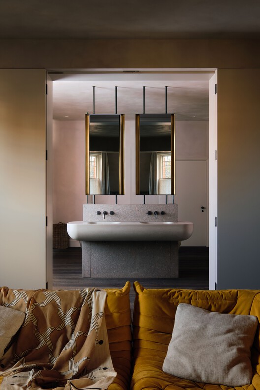 House of Porphyry / Mosley Thorold - Interior Photography, Bathroom, Wood, Lighting, Chair