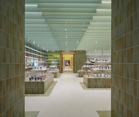 美罗无界集市 / KiKi建筑设计事务所 - 室内图, 玻璃, 隔断