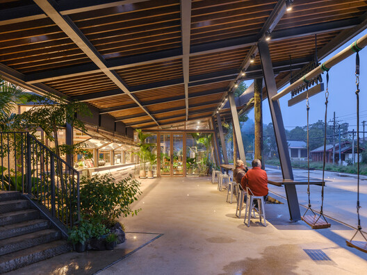 棚朋儿餐厅 / UN-GROUP 未集建筑 - 室内图, 木头, 玻璃, 梁