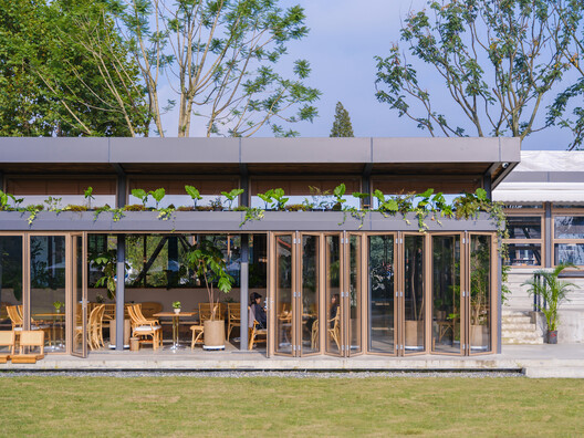棚朋儿餐厅 / UN-GROUP 未集建筑 - 建筑图, 木头, 花园, 庭院