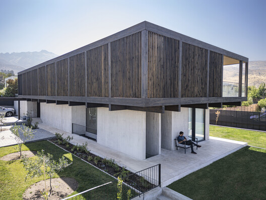Casa Piedra Roja / PAR Arquitectos - Imagen 6 de 28