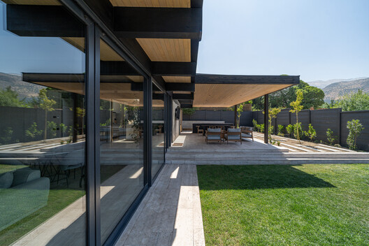 Casa Piedra Roja / PAR Arquitectos - Imagen 9 de 28