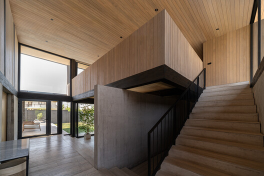 Casa Piedra Roja / PAR Arquitectos - Imagen 4 de 28