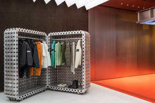 Shaping Desire: How Architects Redefine Commercial Spaces - Image 6 of 60