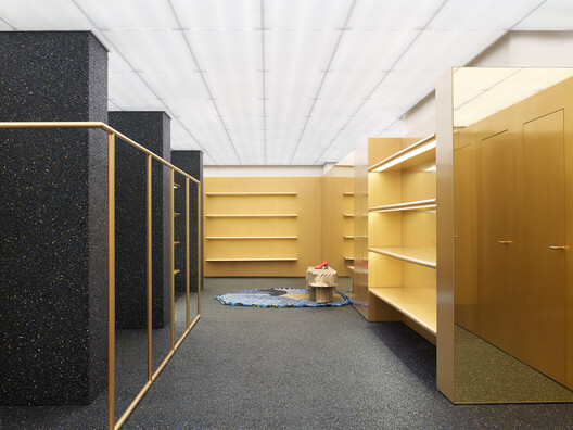 Shaping Desire: How Architects Redefine Commercial Spaces - Image 30 of 60