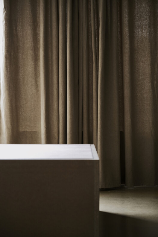 AXIS Office / moss. - Image 8 of 17