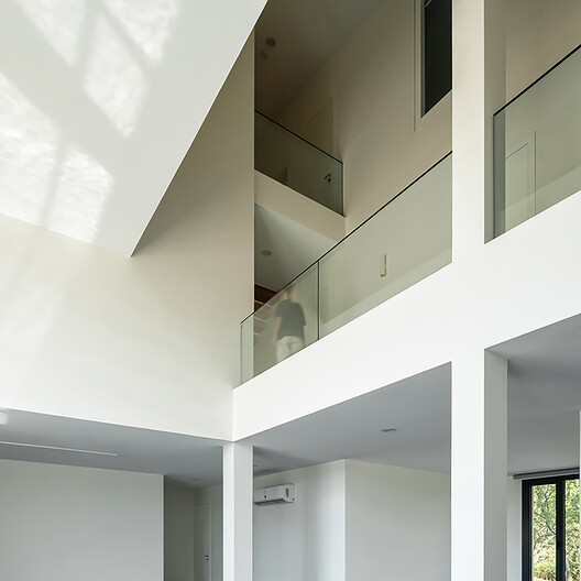 Villa 12-70 / STUDIO SAHEB - Interior Photography, Wood, Glass