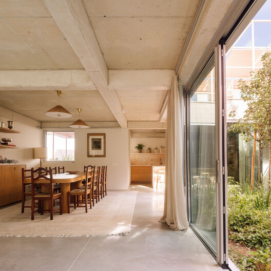 Casa en Galamares / atelier RUA - Fotografía interior, Comedor, Madera, Fijación Vigas