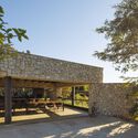 Casa Miguelão / Henrique Hoffman - Casas