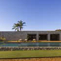Casa Miguelão / Henrique Hoffman - Casas