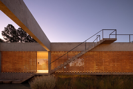 Casa Tupin / BLOCO Arquitetos - Imagen 39 de 47