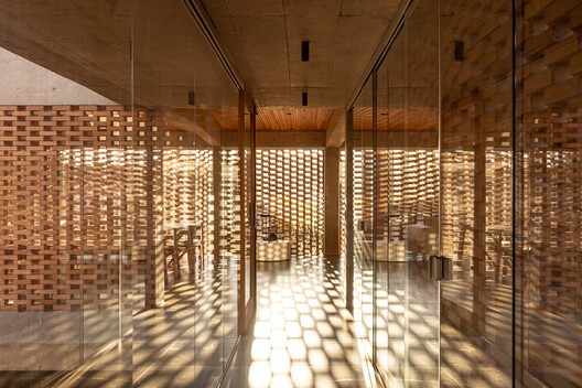 Casa Tupin / BLOCO Arquitetos - Imagen 32 de 47