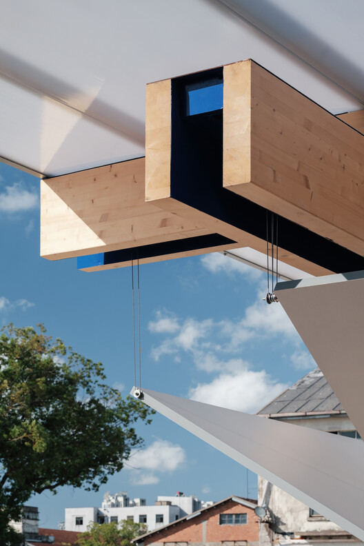 Floating Cabin / Atelier Wen'Arch - Image 5 of 37