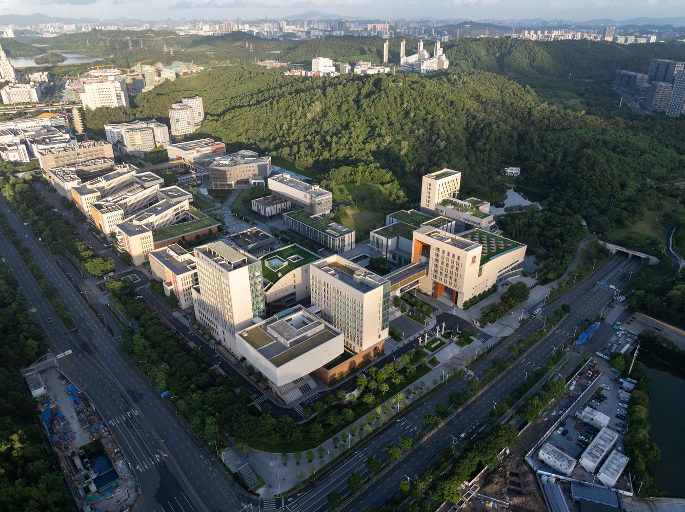 画廊 香港中文大学(深圳)校园二期 / 王维仁建筑设计研究室 - 5