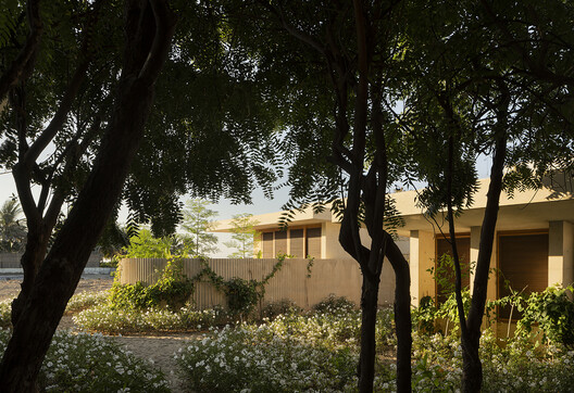 Casa Ohana / Vertebral - Exterior Photography, Garden