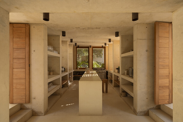 Ohana / Casa Vertebral - Imagen 6 de 27