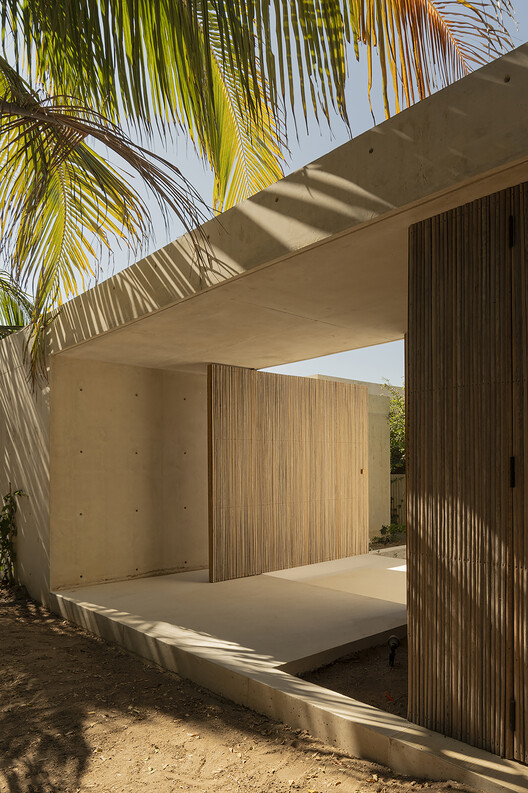 Ohana / Cámara Vertebral - Imagen 17 de 27