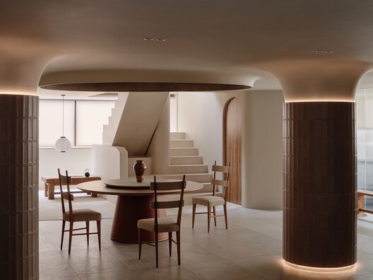 C.S.C Residence / Shih-shih Interior Design Co., Ltd. C.S.C Residence / Shih-shih Interior Design Co., Ltd. - Image 2 of 23