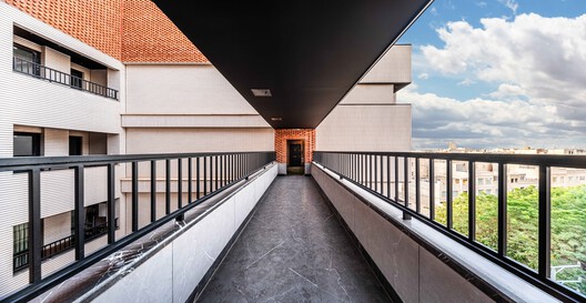 Vala Apartment / Dasein Office - Image 8 of 14