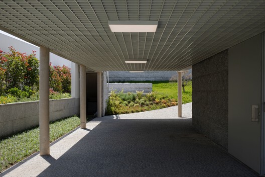 Casa do Lote 7 / ATELIERDACOSTA Casa do Lote 7 / ATELIERDACOSTA - Fotografia de Interiores, Concreto, Jardim