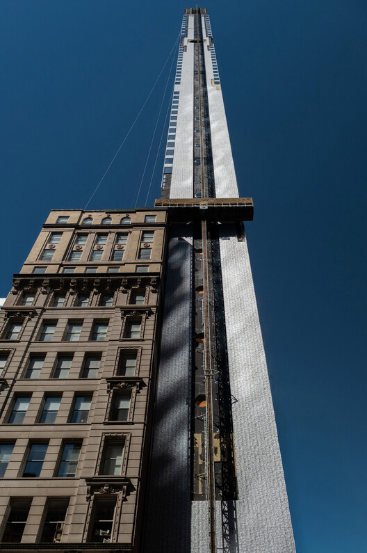 Meganom Nears Completion of 262 Fifth Avenue Residential Skyscraper in New York City - Image 3 of 17