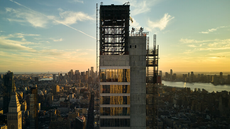 Meganom Nears Completion of 262 Fifth Avenue Residential Skyscraper in New York City - Featured Image