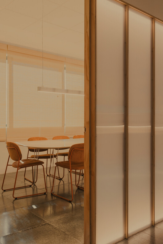 tini HQ / delavegacanolasso - Imagen 4 de 22