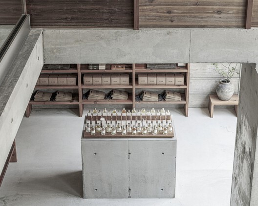 Le Labo Daikanyama / Schemata Architects + Jo Nagasaka - Image 12 of 20