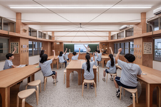 Qingshan Forest Junior High School Classroom / 317designstudio - Image 11 of 34