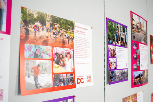 “Coming Together” Exhibition in Washington Explores Post-Pandemic Transformations of Community and Public Spaces “Coming Together” Exhibition in Washington Explores Post-Pandemic Transformations of Community and Public Spaces - Image 18 of 23