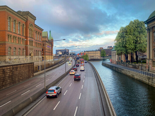 From London to Houston: Four Ongoing Pedestrianisation Initiatives Shaping More Walkable Cities - Image 13 of 17