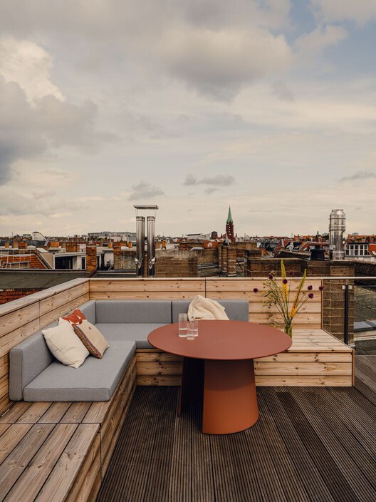 Morning Rituals: Architecture of Breakfast Spaces - Image 15 of 18