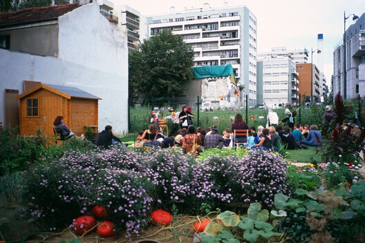 Who Owns Public Space? Three Active Models of Shared Management Shaping Urban Commons in Europe and New York Who Owns Public Space? Three Active Models of Shared Management Shaping Urban Commons in Europe and New York - Image 6 of 21