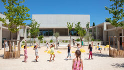 Paul Doumer School Complex  / AT architectes
