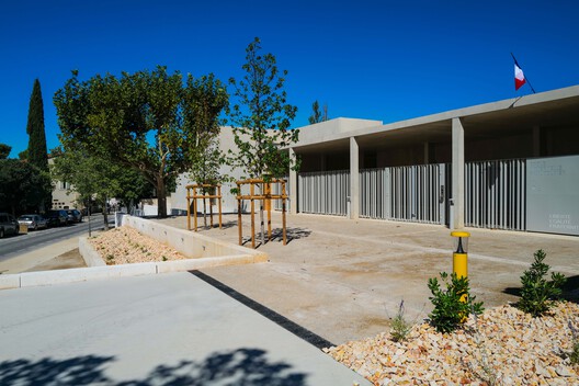 Paul Doumer School Complex / AT architectes Paul Doumer School Complex / AT architectes - Image 6 of 14