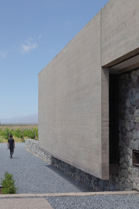 Casa Strazik / González Olsina & Vega Arquitectos - fotografía exterior, hormigón