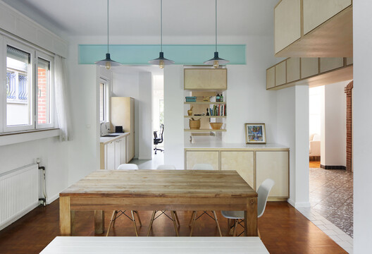 Meandering Furniture Villa Renovation / Atelier Tom Vanhee - Interior Photography, Kitchen, Wood, Chair, Lighting, Table, Countertop