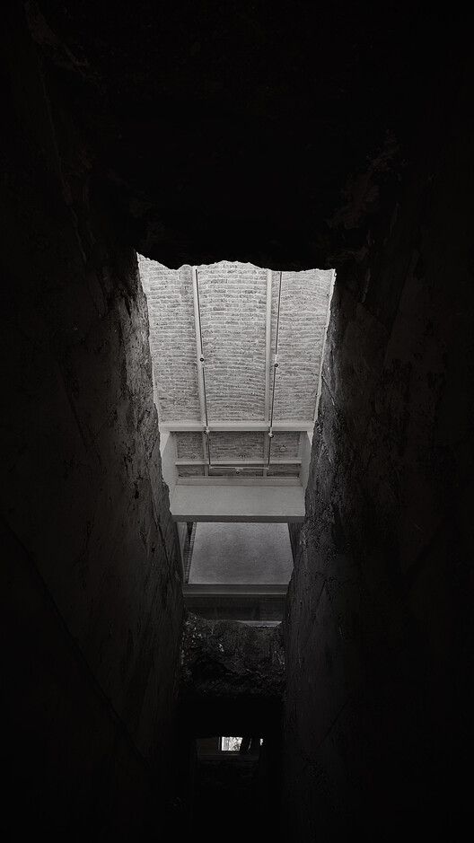 The Poet's House / Next Office–Alireza Taghaboni - Image 16 of 28