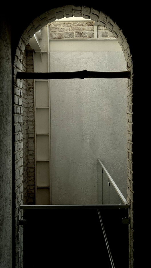 The Poet's House / Next Office–Alireza Taghaboni - Image 17 of 28