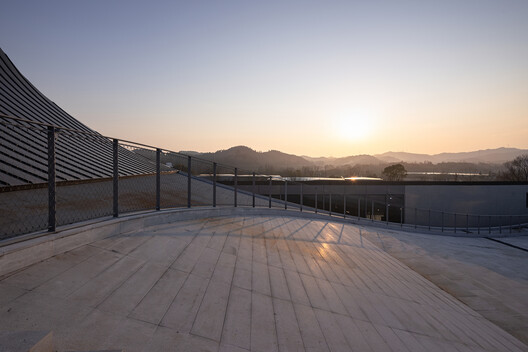 Porcelain Source Museum / Atelier Deshaus - Image 20 of 28