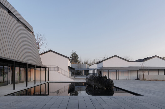Porcelain Source Museum / Atelier Deshaus - Exterior Photography