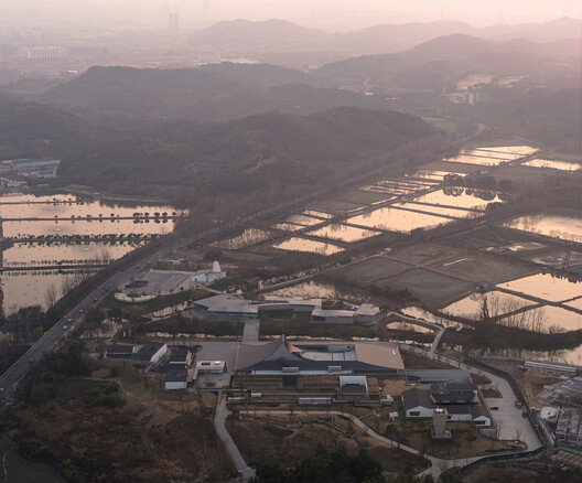 Porcelain Source Museum / Atelier Deshaus - Image 19 of 28