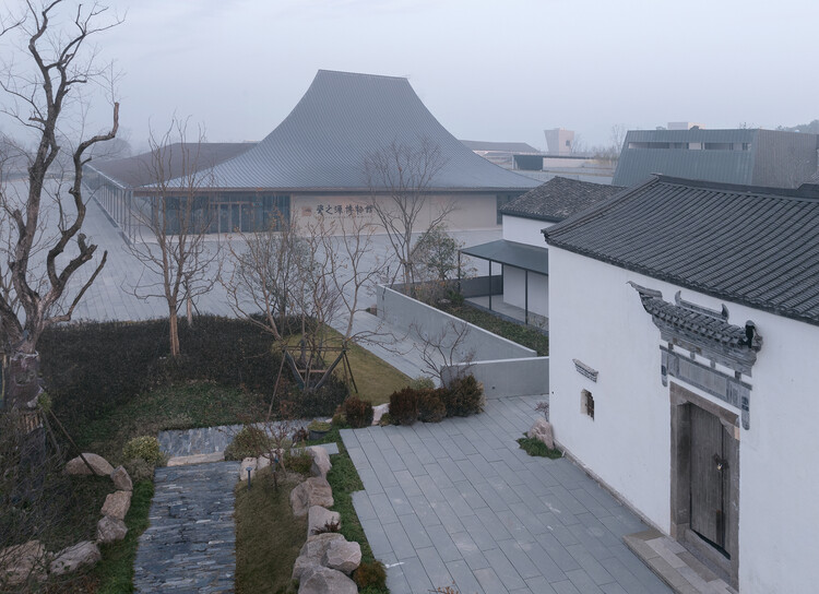 Museu da História da Porcelana / Atelier Deshaus - Fotografia de Exterior, Aido