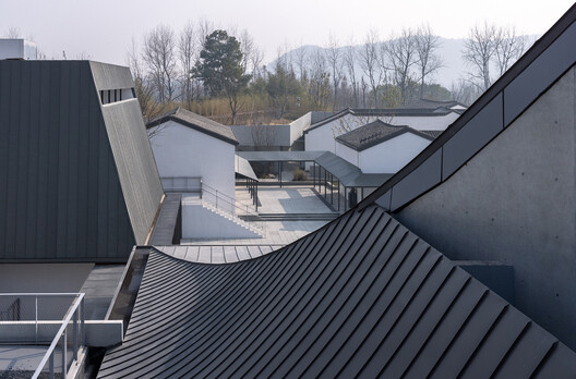 Porcelain Source Museum / Atelier Deshaus - Image 14 of 28